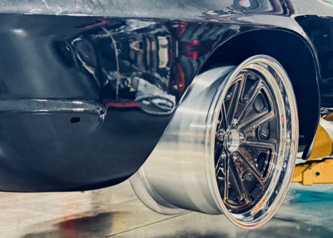 Custom wheel fitment on classic build